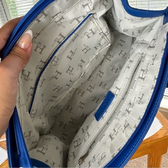 NWT Huser Blue Floral Bag, crossbody - Picture 6 of 7